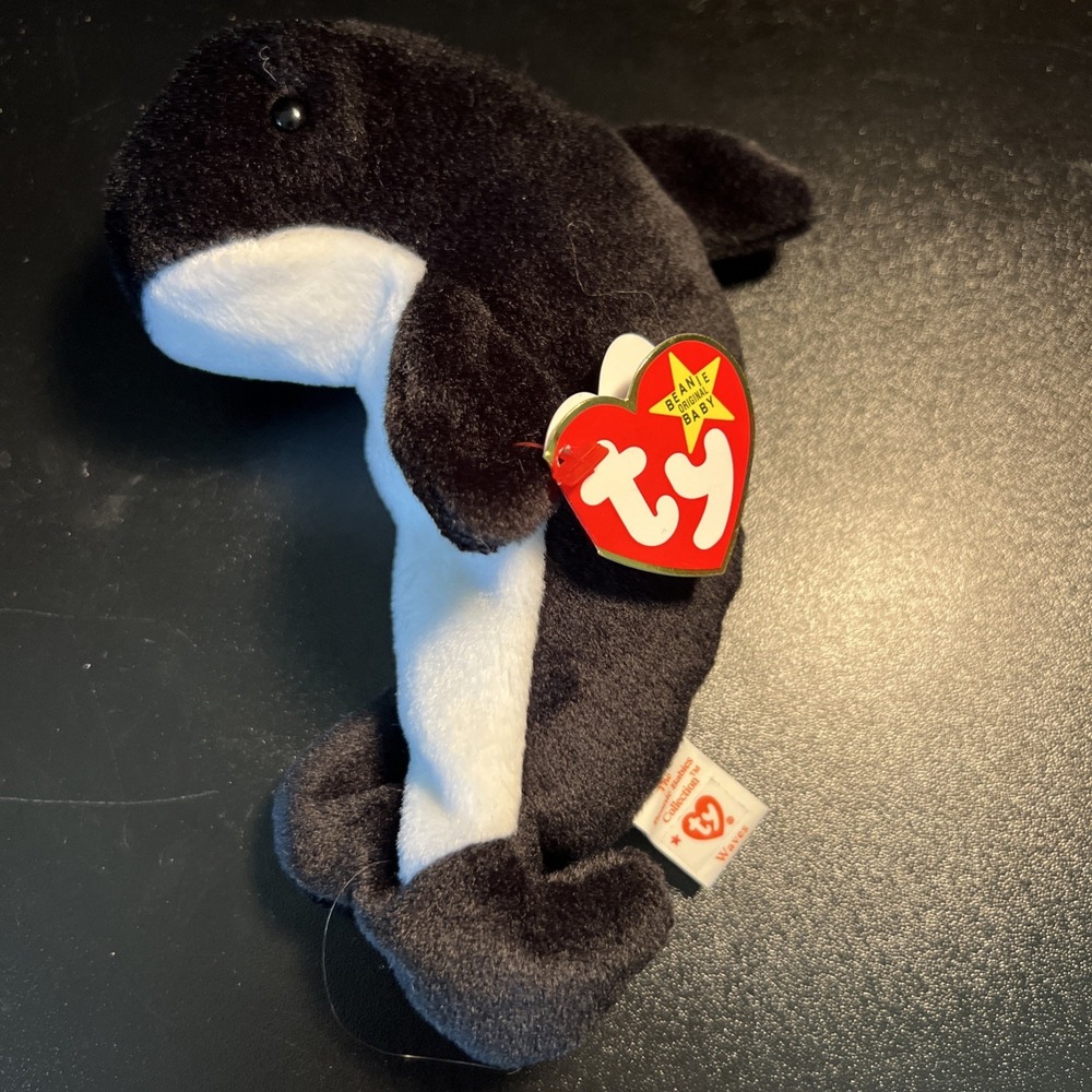 Ty Beanie‎ Babies Waves the Orca Whale Plush 1997